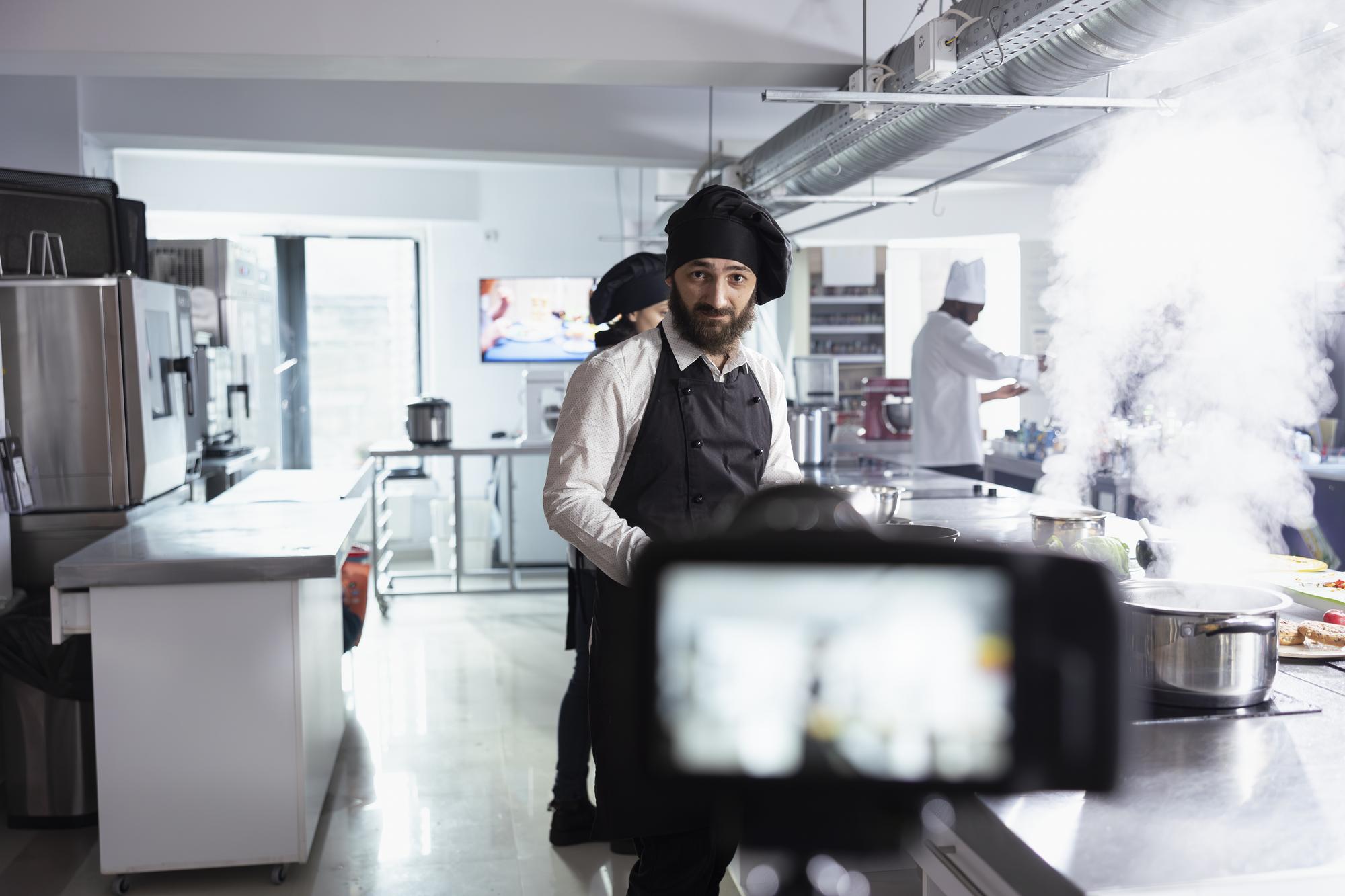 Studio di cooking lesson with modern equipment